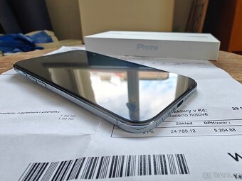 Prodám / Vyměním iPhone Air za iPhone 17 - 4