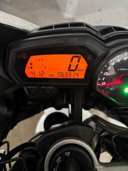 Yamaha Fazer 1000 - 4