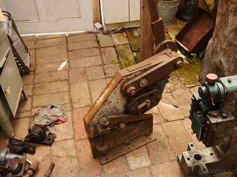 pákové nůžky na profily - 4