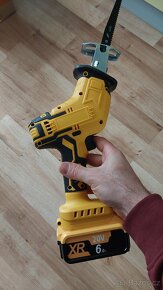 Aku oscasova pila - 4