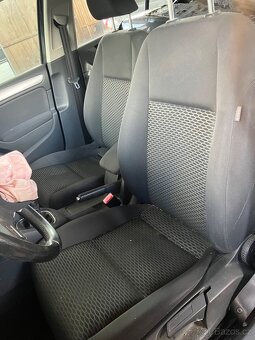 Volkswagen Golf 6 (VI) - 4