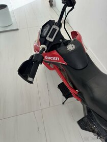 Motorka Ducati hypermotard - 4