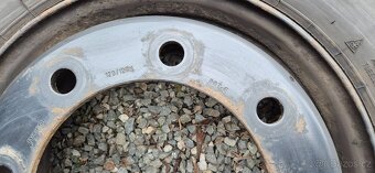 Originální disky Iveco vodící pneu 225 75 R17,5 - 4