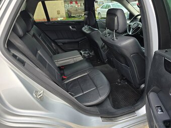 Mercedes Benz E300 V6 CDI Avandgarde 232kW - 4