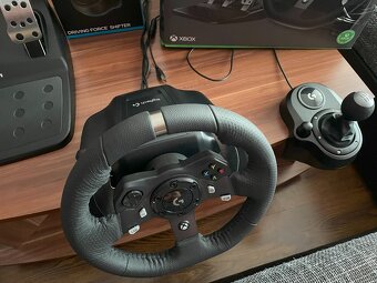 Volant s pedály Logitech G920 + Řadicí páka Logitech Driving - 4