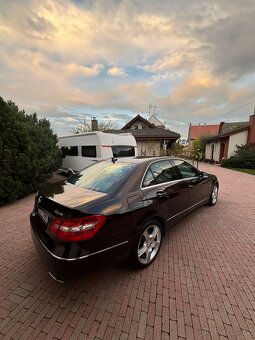 MB 212, E 350 CDI, 4matic - 4