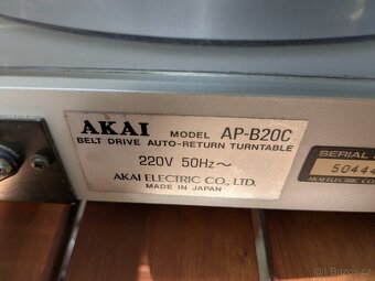 Akai gramofon - 4