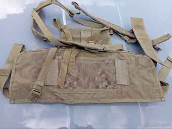 Taktická vesta, písková, ... Oreginál USA. PC 4.500 Kč - 4