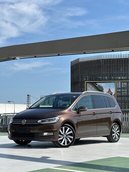 VW Touran 2.0tdi 7mist Full výbava Top stav Matrix - 4