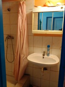 Komerční nemovitost, ubytovna nebo bytový dům, byty - 4