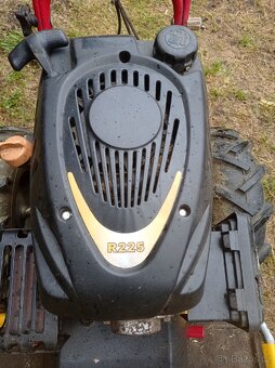Sekačka - 4