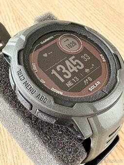 Garmin Instinct 2 SOLAR - velmi zachovalé - 4
