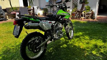 Kawasaki KLX250 - 4