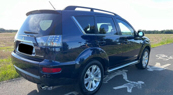 Mitsubishi Outlander 2.4 Instyle NAVI CVT - 4