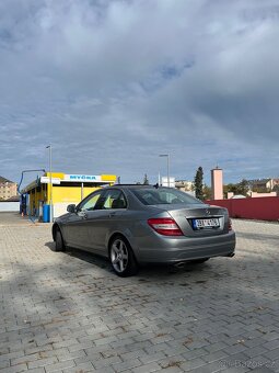Mercedes-Benz W204 C280 4Matic - 4