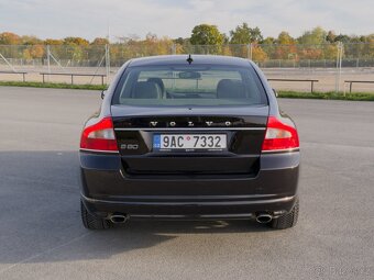 Volvo S80 D5 2.4 185kW (D5T5) Diesel Automat 2009 (MY2010) - 4