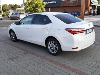 Toyota Corolla  1.6 - 4