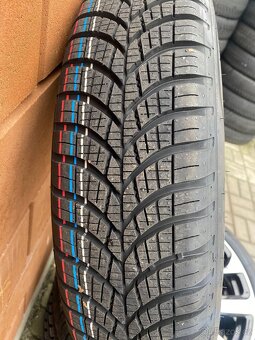 Celoroční sada na BMW i3 - BMW i3S - 4