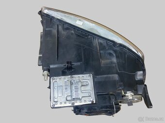 Přední xenony VW Touareg 7L - 4