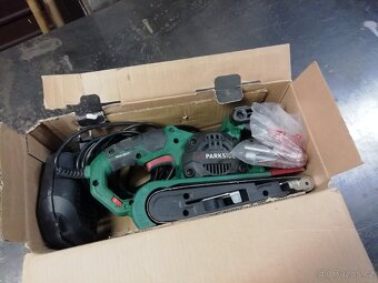 Pásová bruska Parkside - 4