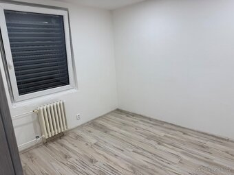 Pronájem bytu ve Chvaleticích 2+kk - 4