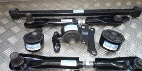 Mazda 323 BG sada držáky motoru - 4