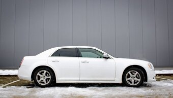 Lancia Thema 3.0 CRD - 4