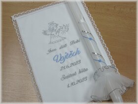 Vyšívaná křestní rouška + svíce s ozdobou - 4