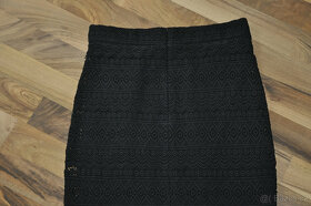 černá pouzdrová sukně s vysokým pasem Zara - 4