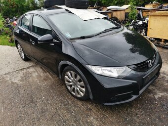 rozprodam diely na honda civic 8g 1.8 benzin VTEC 103kw 2008 - 4