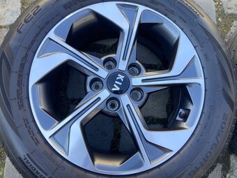 Alu kola KIA X-CEED 16" 5x114,3 ET40 - letní pneu 205/60R16 - 4