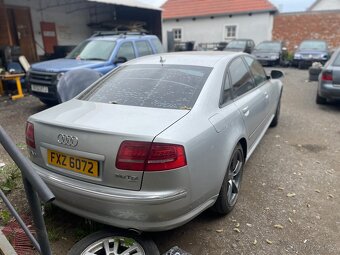 Audi A8 D3 3,0 TDi Náhradní díly - 4