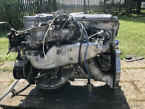Motor Mercedes-Benz M 110.984 (985) – 2.8 R6 - 4