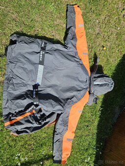 Plovouci oblek Umax - 4