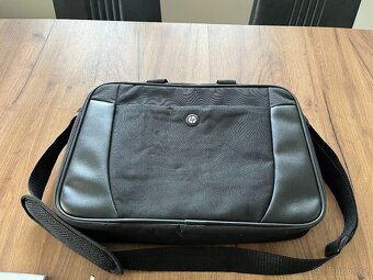 UltraBook HP EliteBook 830 G5 i5 7th-SSD 256GB-FHD IPS - 4