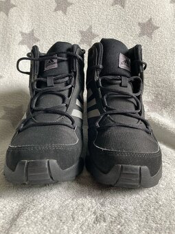 Černé kotníkové trekové boty Adidas Terrex - 4