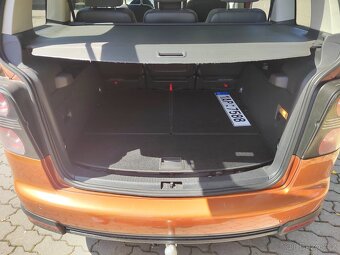 VW TOURAN CROSS 1,4TSI RV 2010 7MÍST - 4