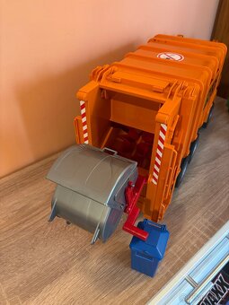 BRUDER 2762 popeláři - 4