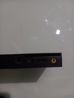 PlayStation 2 + příslušenství - 4