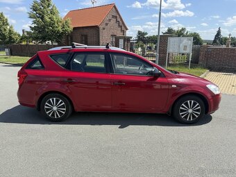 Kia Ceed 1.6CRDi 85kw SW rv.09 +NOVÁ STK+ - 4