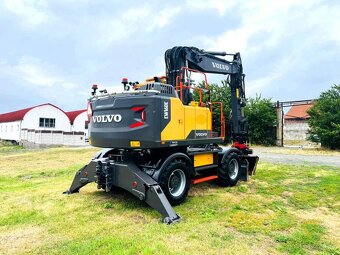 Kolové rypadlo Volvo EW160E - 4