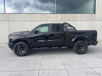Dodge Ram 1500 5.7 HEMI 2019 55tis.km Klapka výfuku - 4