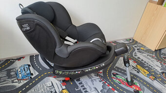 Autosedačka BRITAX RÖMER Dualfix 2 R - černá - 4