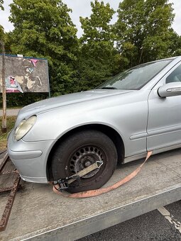 Mercedes benz C220cdi C203 rok2006 - 4