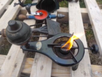 Staré Nářadí, vařič, mlýnek. - 4