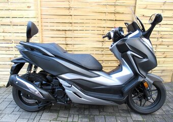 Honda Forza 300 ABS - 4