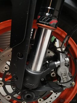 KTM Duke 790 - 4