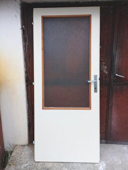 Interiérové dveře 80 P prosklené 3x - 4