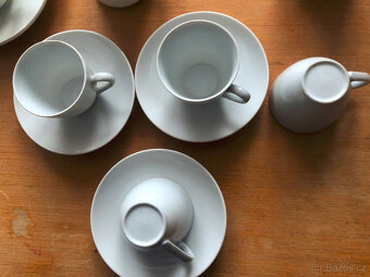 Kávové šálky s podšálky - malé - 4