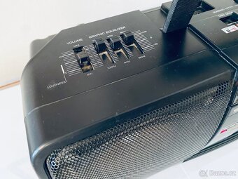 Radiomagnetofon Sharp WQ T238H, rok 1988 - 4